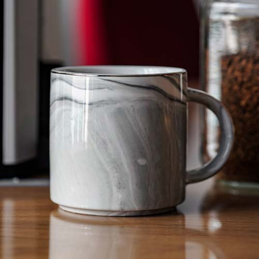 TAZA DE CERÁMICA CON APARIENCIAA DE MÁRMOL  F0475